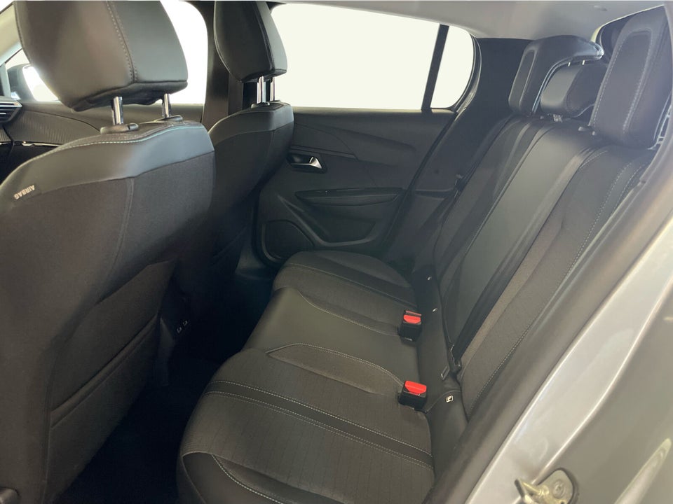 Peugeot 208 1,2 PureTech 100 Allure 5d
