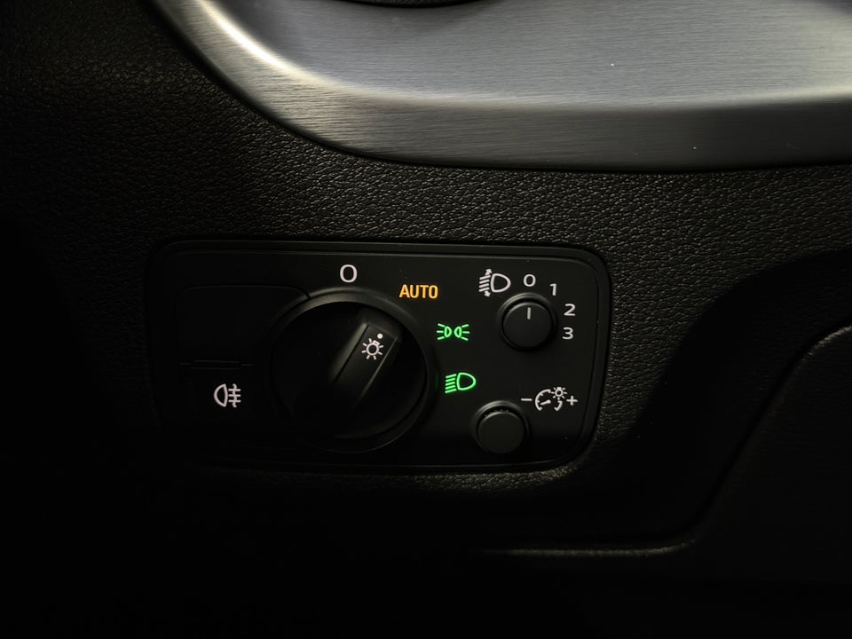 Audi Q2 1,4 TFSi 150 Sport S-tr. 5d