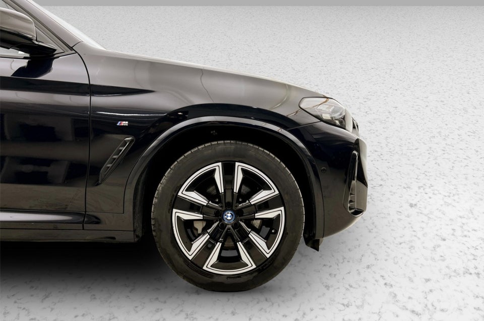 BMW iX3 Charged M-Sport 5d