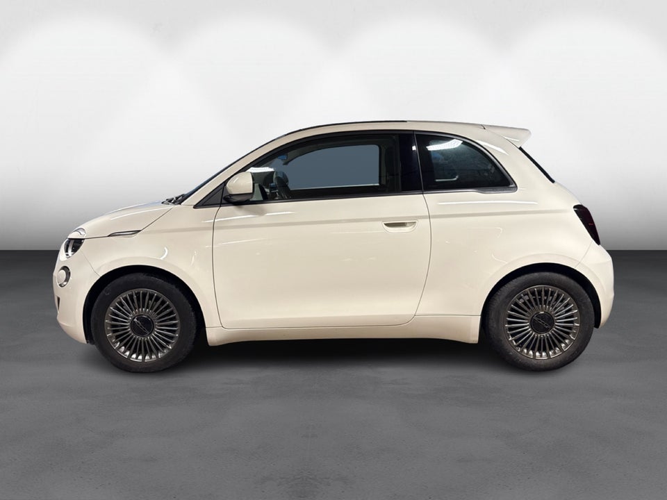 Fiat 500e 42 Icon Sky 3d