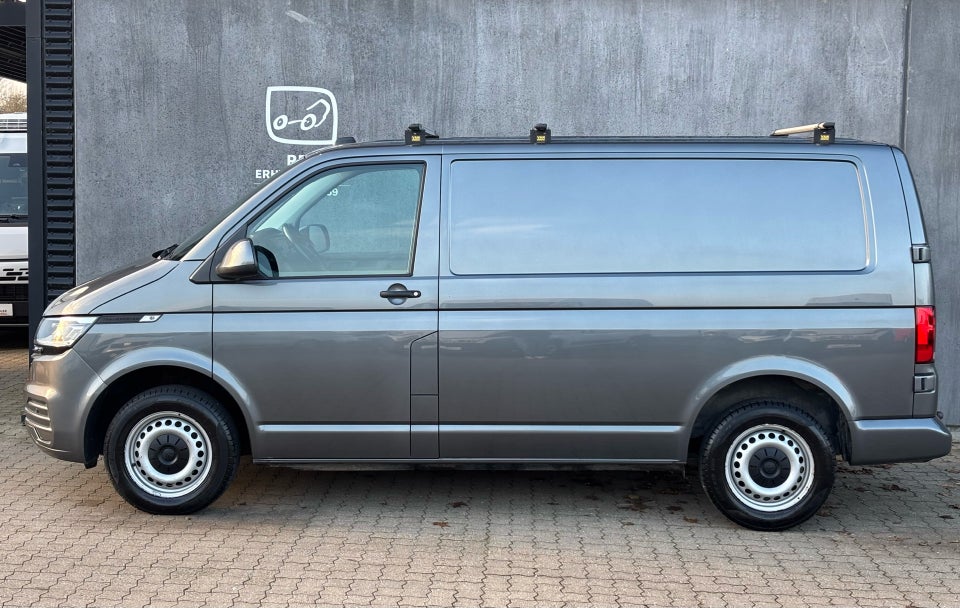 VW Transporter 2,0 TDi 150 Kassevogn DSG kort