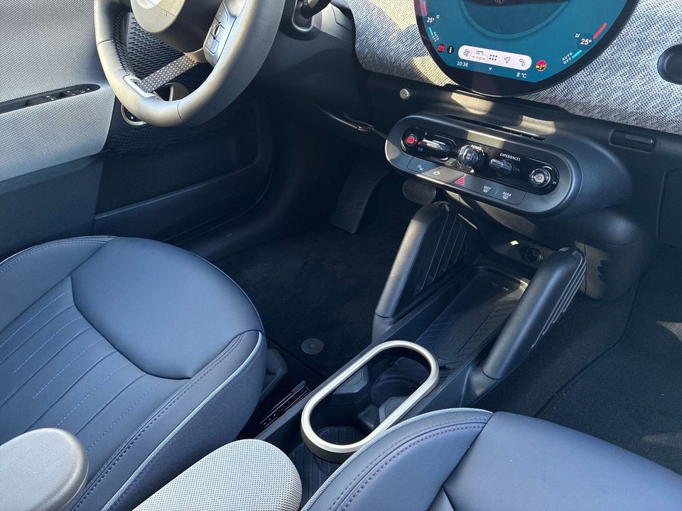 MINI Cooper SE Favoured Trim M 3d