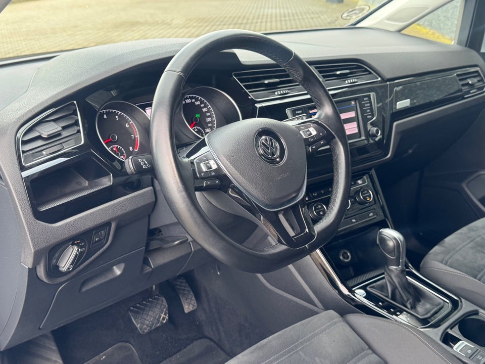 VW Touran 1,4 TSi 150 Highline DSG 7prs 5d