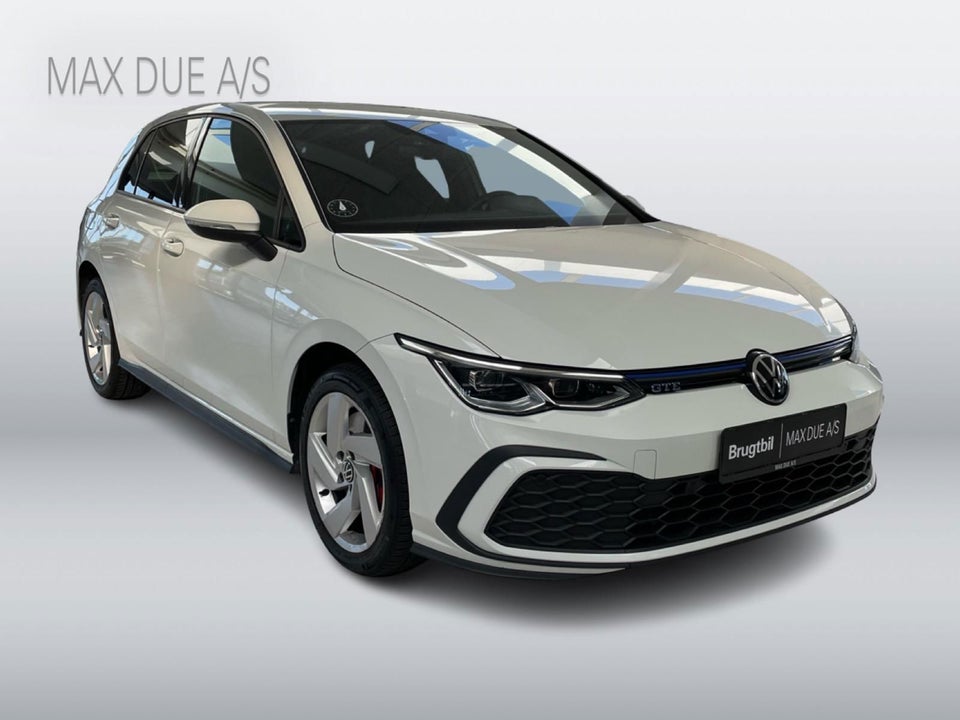 VW Golf VIII 1,4 GTE DSG 5d