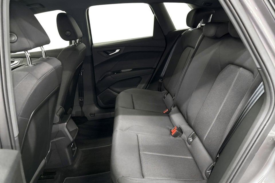 Audi Q4 e-tron 45 Progress 5d