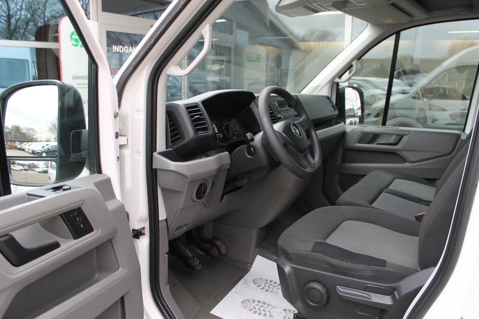 VW Crafter 30 2,0 TDi 102 Kassevogn L3H2