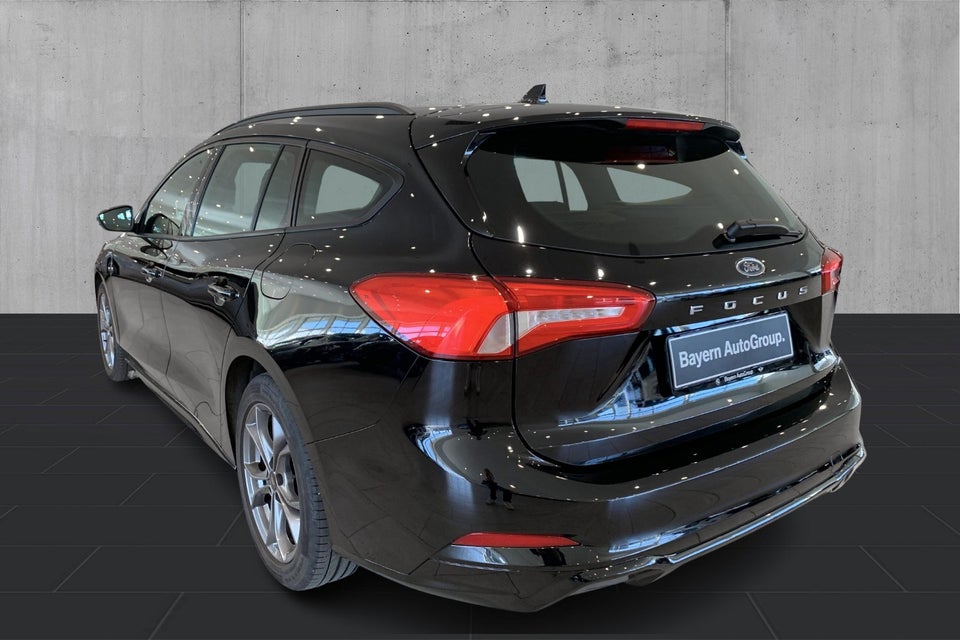 Ford Focus 1,0 EcoBoost ST-Line stc. 5d