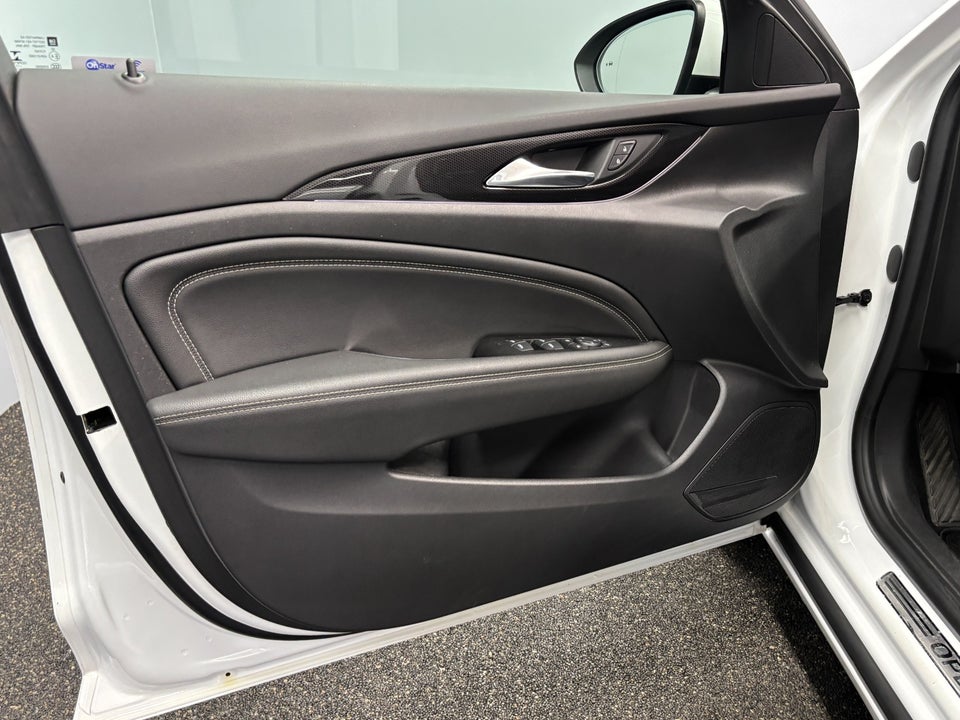 Opel Insignia 1,5 T 165 Dynamic Sports Tourer aut. 5d