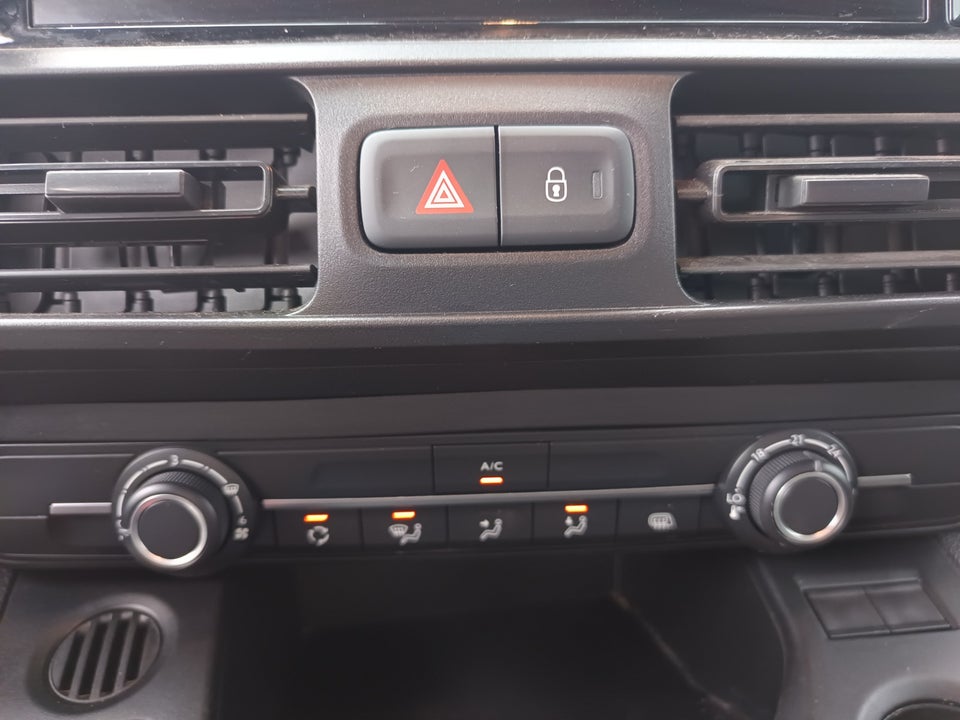 Toyota ProAce City 1,5 D 102 Medium Comfort 4d