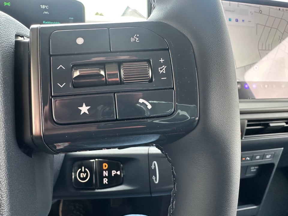 Kia PV5 71 Long Range Upgrade 5d