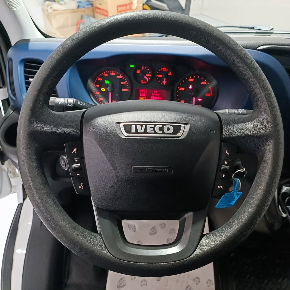 Iveco Daily 2,3 35C16 4100mm Lad AG8 2d