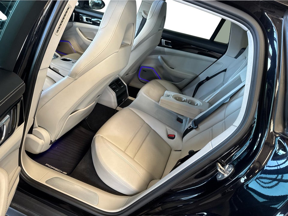 Porsche Panamera 4 2,9 E-Hybrid Sport Turismo PDK 5d
