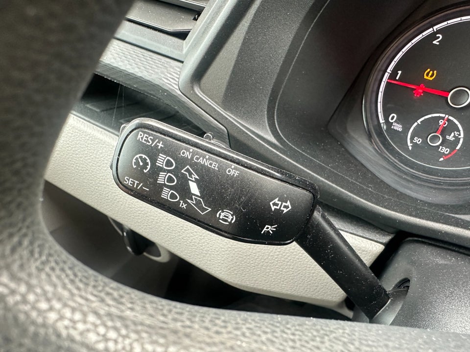 VW Transporter 2,0 TDi 150 Kassevogn DSG lang