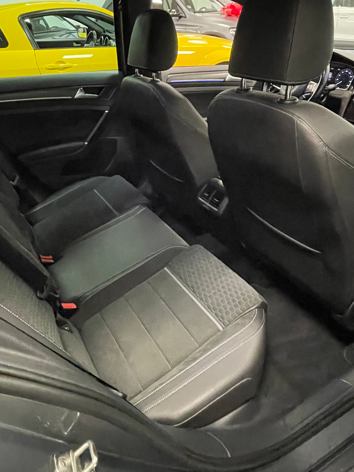 VW Golf VII 1,4 GTE DSG 5d