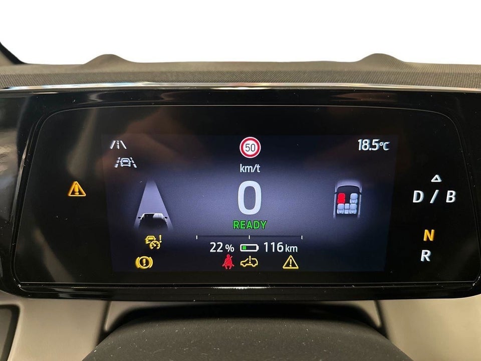 Ford Capri 82 Select Extended Range 5d