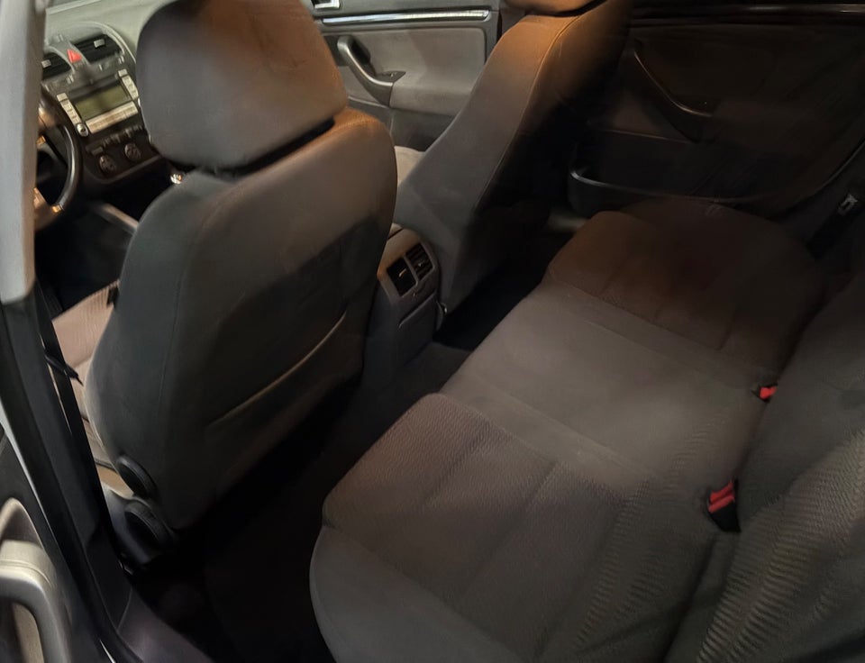 VW Golf V 1,4 TSi 122 GT Sport 5d