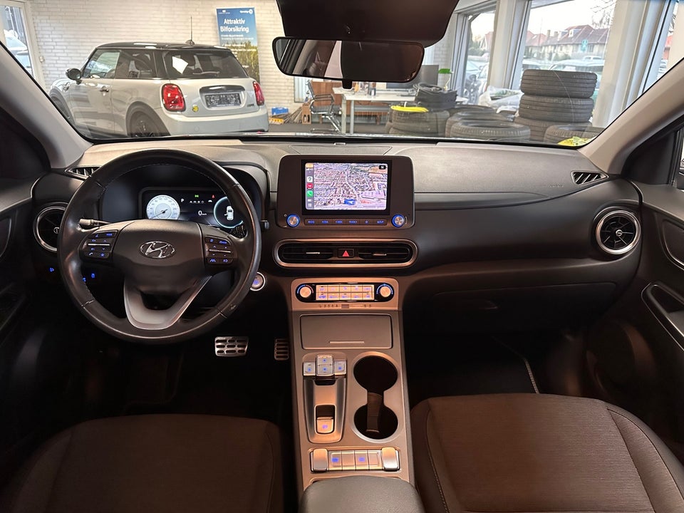 Hyundai Kona 39 EV Essential 5d