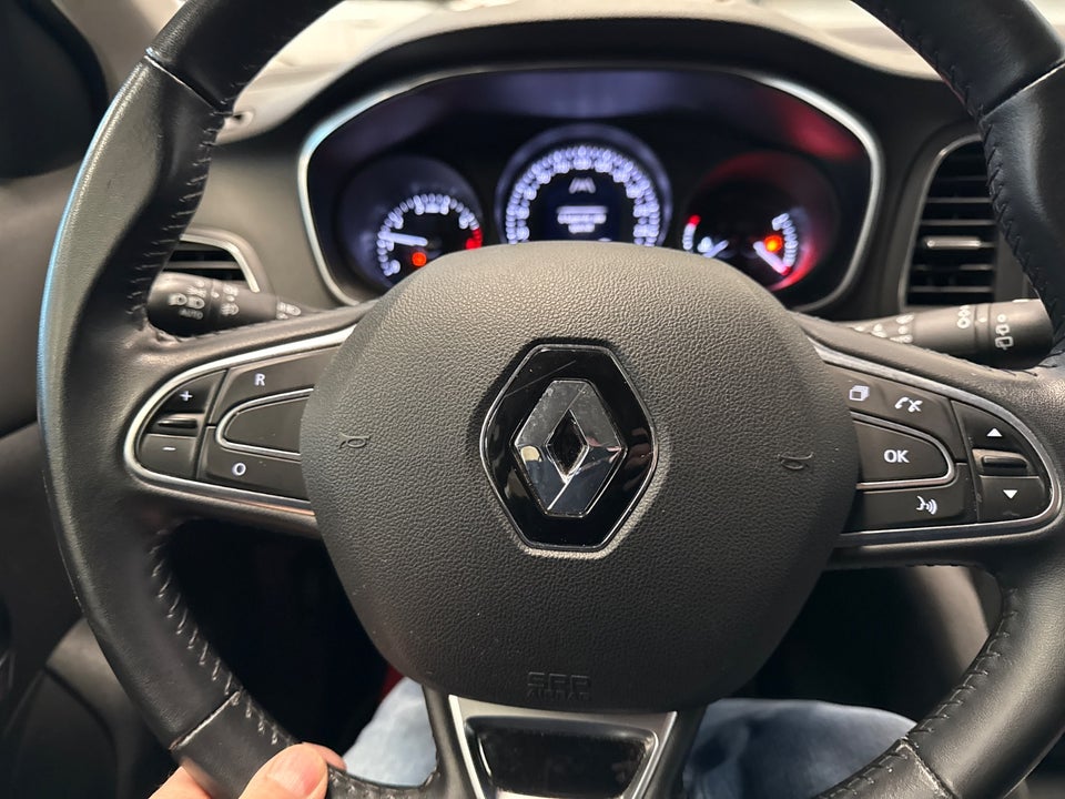 Renault Megane IV 1,3 TCe 140 Limited Sport Tourer 5d