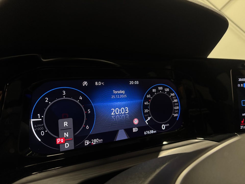 VW Golf VIII 2,0 TDi 150 Style DSG 5d