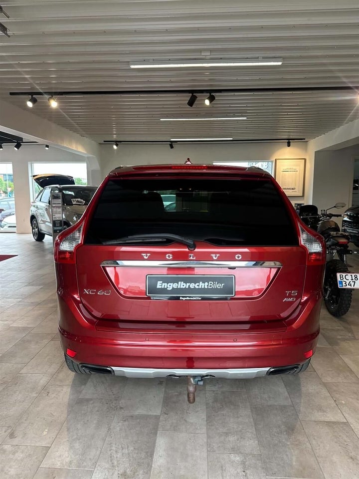 Volvo XC60 2,0 T5 245 Summum aut. 5d