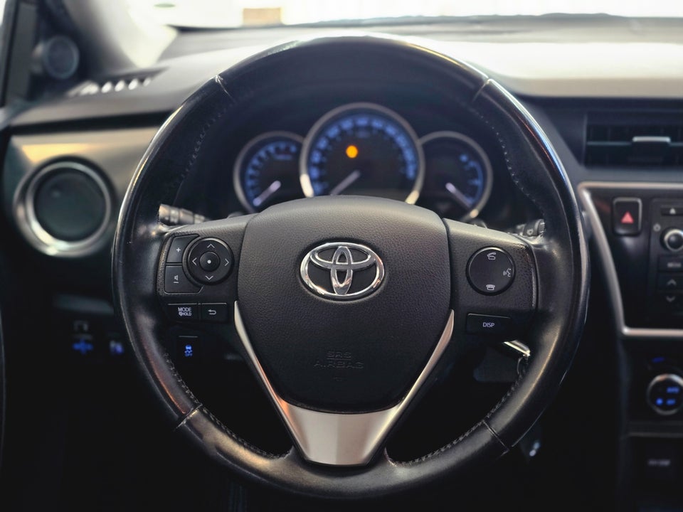 Toyota Auris 1,6 T2 MDS 5d