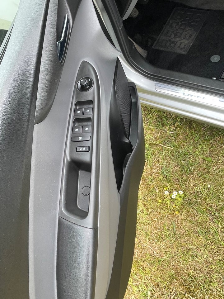 Opel Karl 1,0 Cosmo 5d
