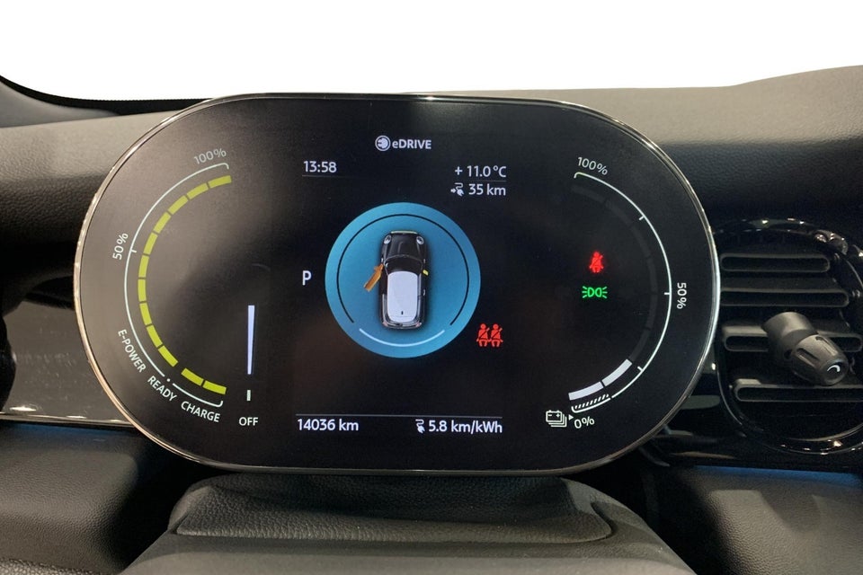 MINI Cooper SE Essential 3d