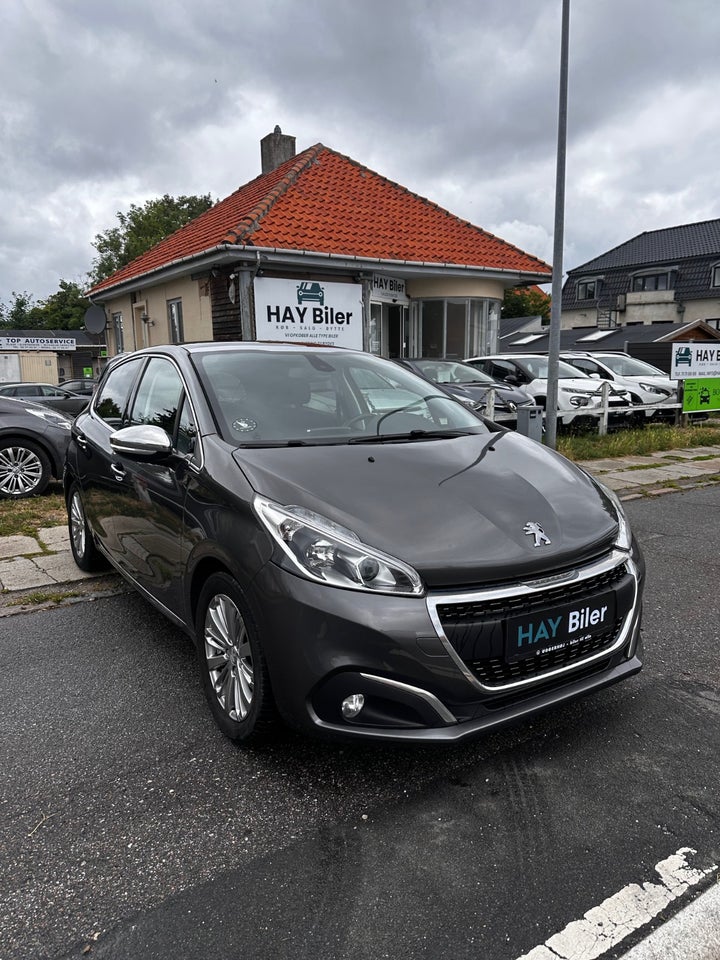 Peugeot 208 1,5 BlueHDi 100 Prestige Sky 5d