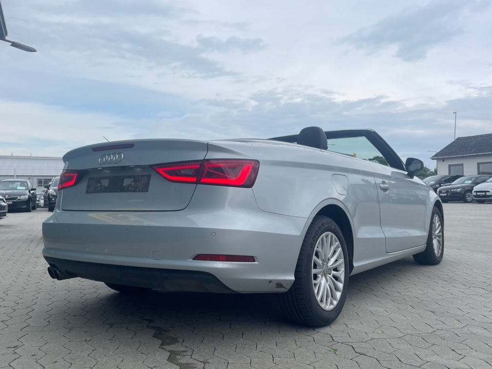 Audi A3 1,4 TFSi 140 Ambiente Cabriolet S-tr. 2d