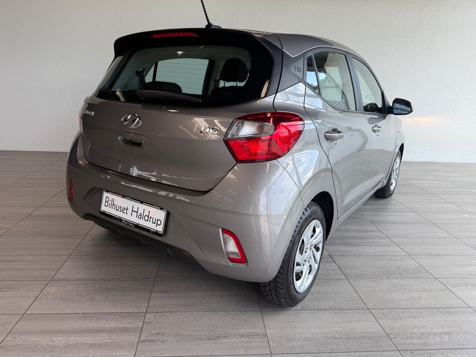 Hyundai i10 1,0 MPi Essential AMT 5d