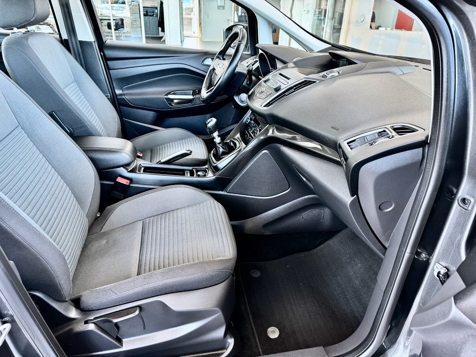 Ford C-MAX 1,0 SCTi 125 Titanium 5d