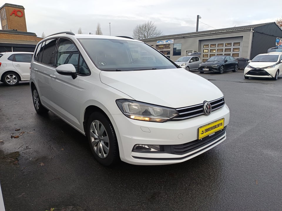 VW Touran 1,6 TDi 110 Comfortline Van 5d