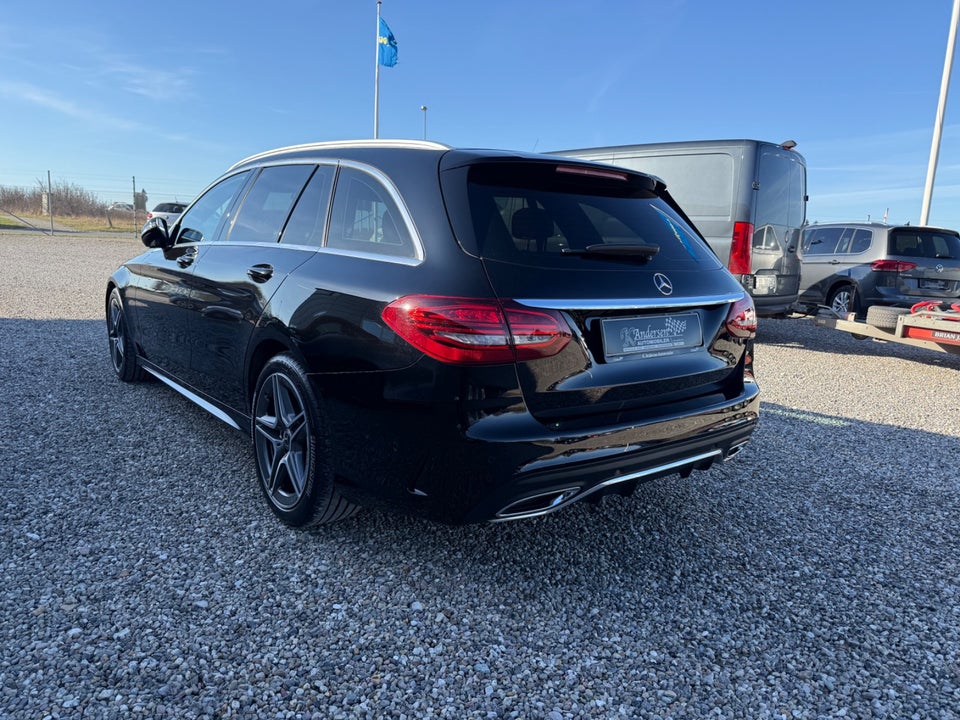 Mercedes C220 d 2,0 AMG Line stc. aut. 5d