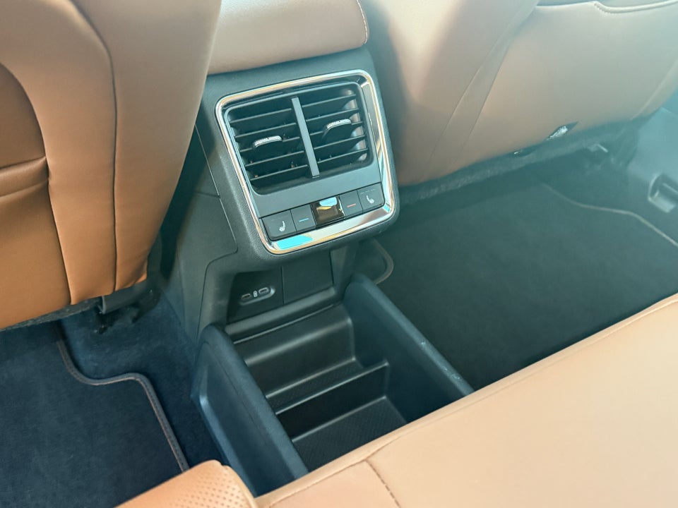 Skoda Enyaq 80 iV Suite 5d