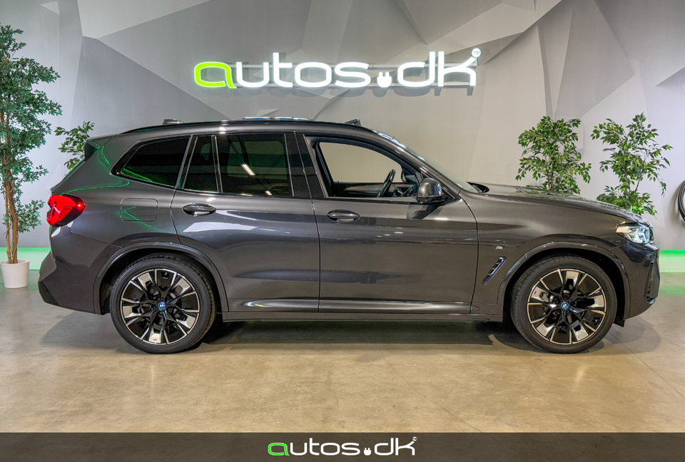 BMW iX3 Charged Plus M-Sport 5d