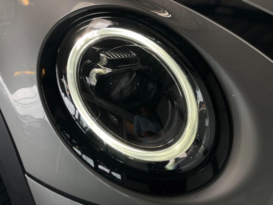 MINI Cooper SE Maximise 3d