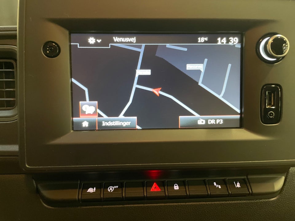 Renault Master IV T35 2,3 dCi 150 L2H2 Kassevogn aut.