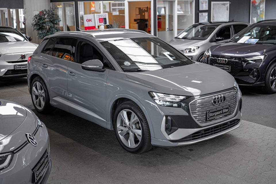 Audi Q4 e-tron 40 S-line 5d