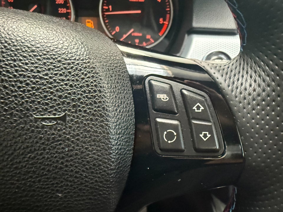 BMW 320d 2,0 Coupé Steptr. 2d