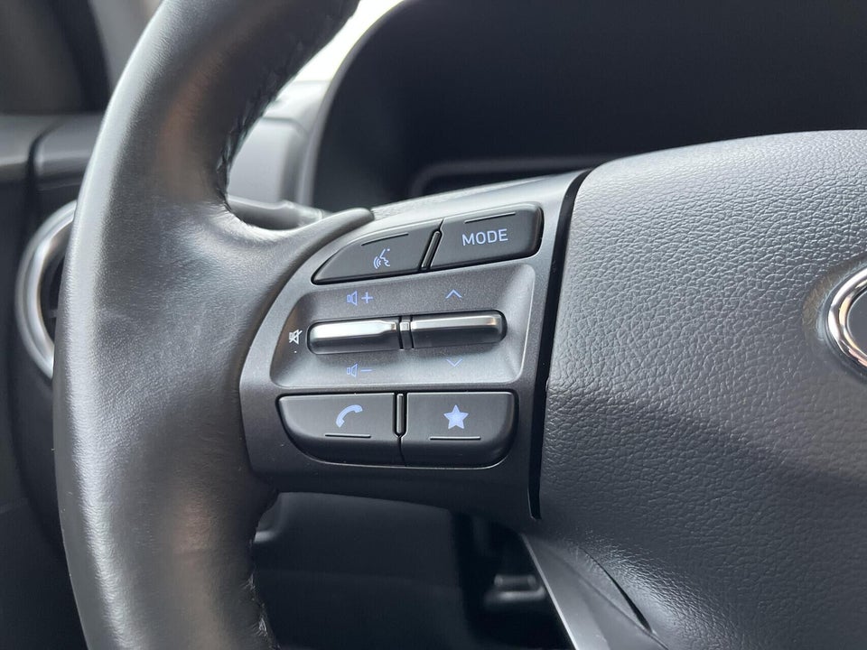 Hyundai Kona 39 EV Select 5d