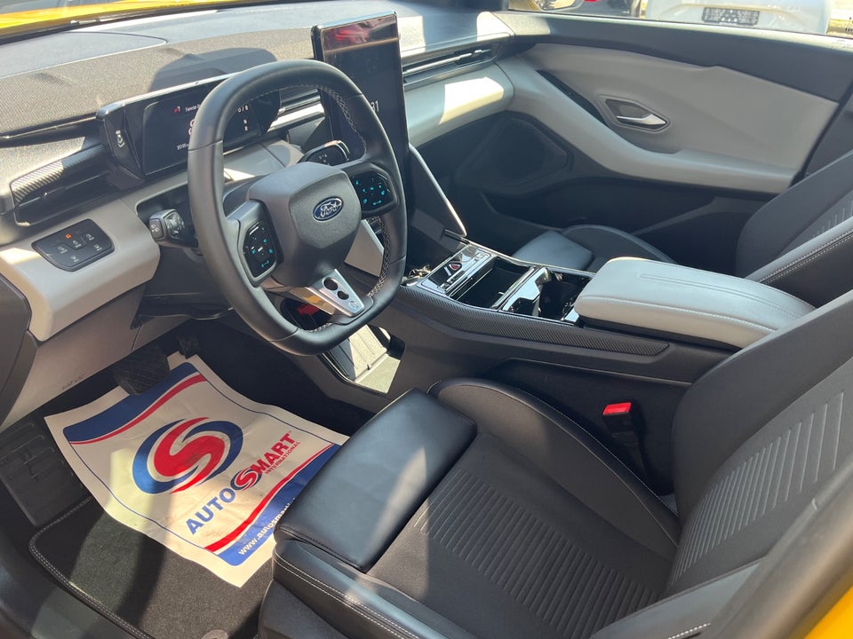 Ford Capri 77 Premium Extended Range 5d