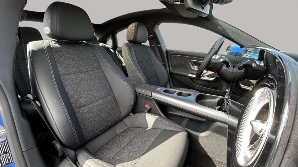 Mercedes CLA250+ EQ Progressive Advance Plus 4d