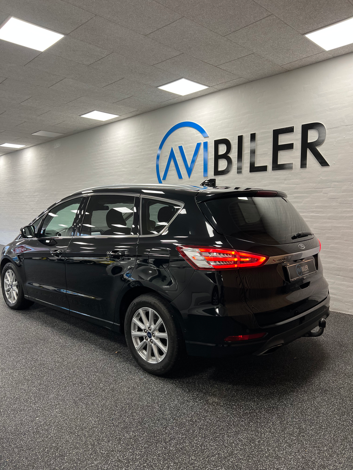 Ford S-MAX 2,0 EcoBlue Titanium aut. 5d