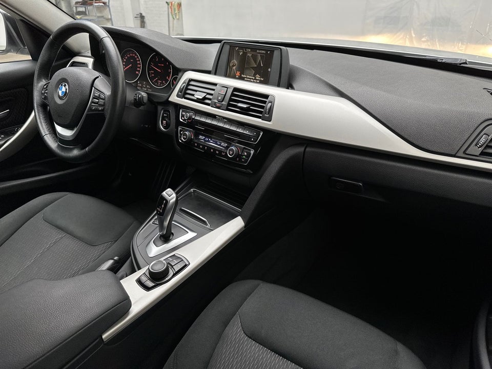 BMW 320d 2,0 aut. 4d