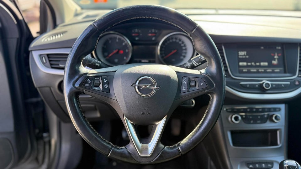 Opel Astra 1,6 CDTi 136 Enjoy Sports Tourer 5d