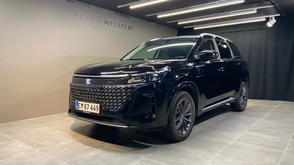 Navor E5 1,5 PHEV Rock 5d