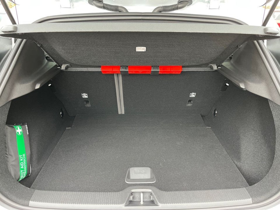 Volvo EX30 Extended Range Core 5d