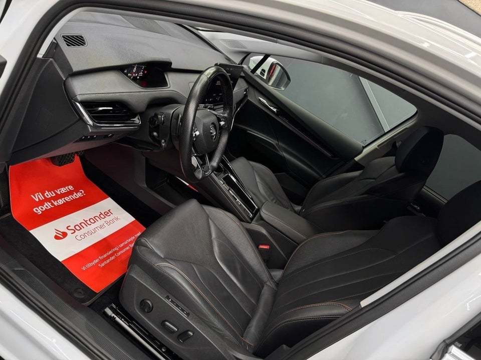 Skoda Enyaq 80 iV Suite 5d