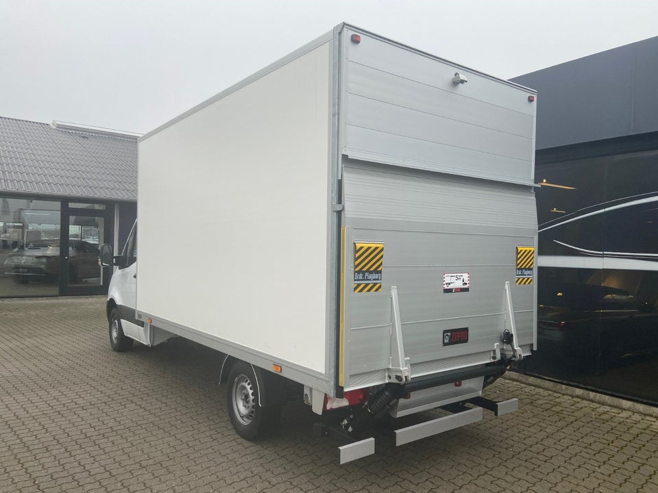 Mercedes Sprinter 317 2,0 CDi A3 Chassis PRO aut. RWD 2d