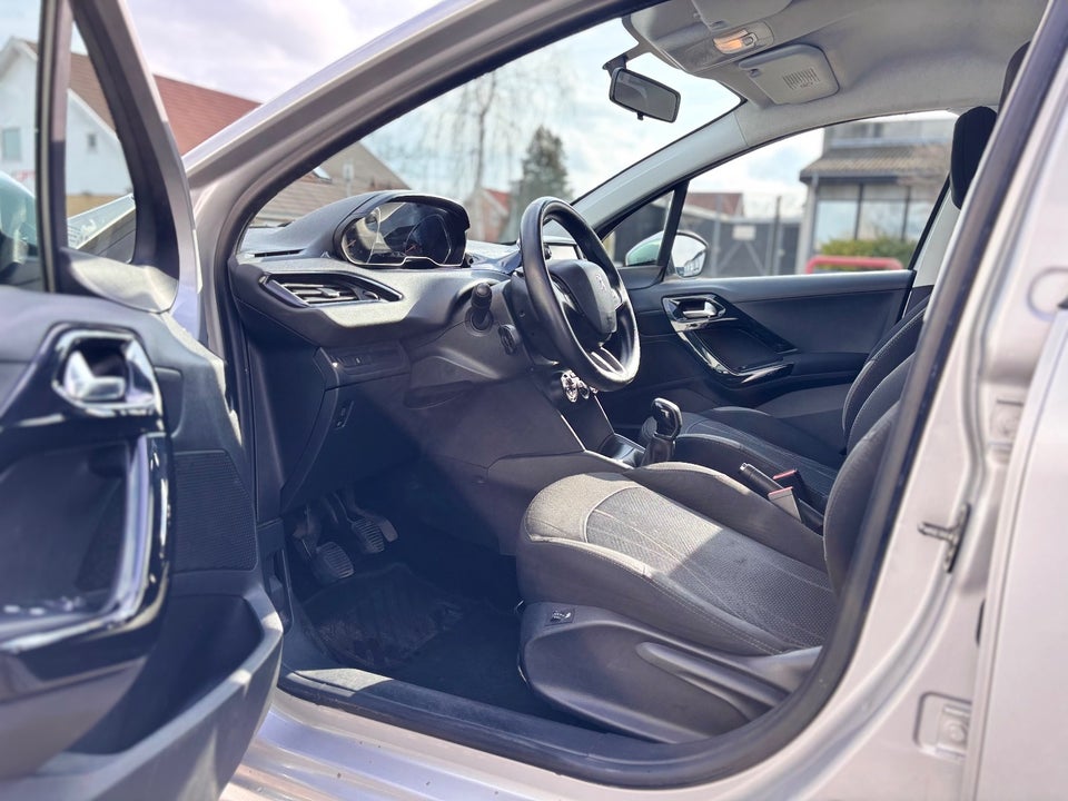 Peugeot 208 1,4 HDi 68 Active 5d